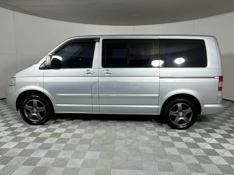 Used 2008 Volkswagen Caravelle 2.5TDI auto - WeBuyCars Riverhorse Used 2008 Volkswagen Caravelle 2.5TDI auto - WeBuyCars Riverhorse