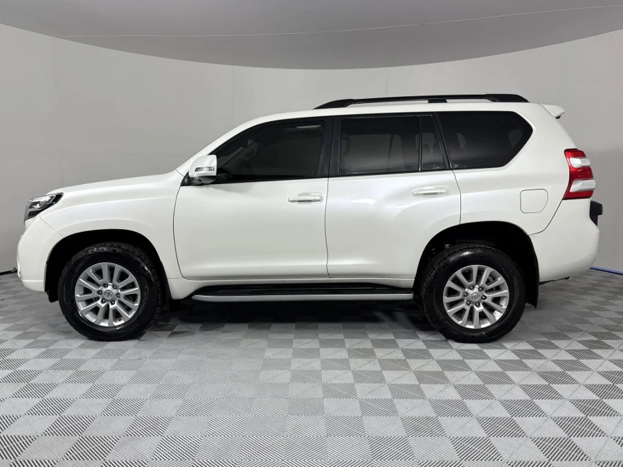 Used 2016 Toyota Land Cruiser Prado 3.0DT VX - WeBuyCars Vereeniging Used 2016 Toyota Land Cruiser Prado 3.0DT VX - WeBuyCars Vereeniging