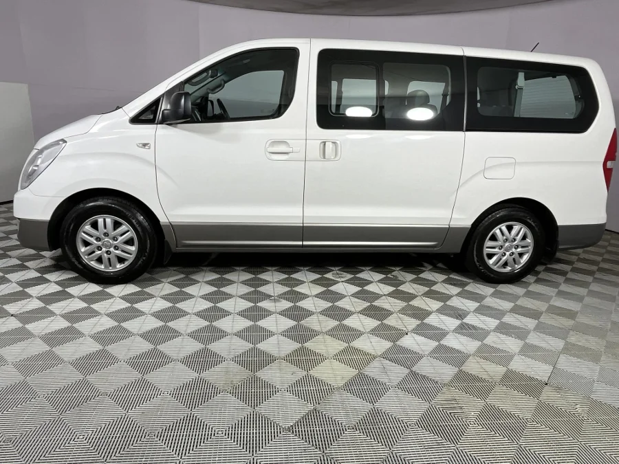 Used 2017 Hyundai H-1 2.4 bus Executive - WeBuyCars Epping