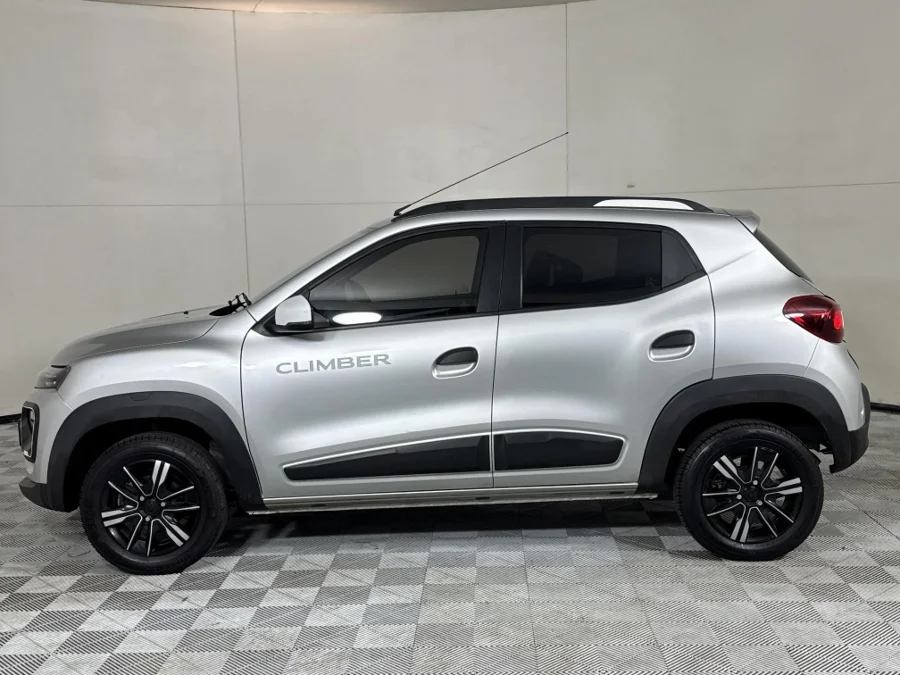 Used 2024 Renault Kwid 1.0 Climber - WeBuyCars Germiston