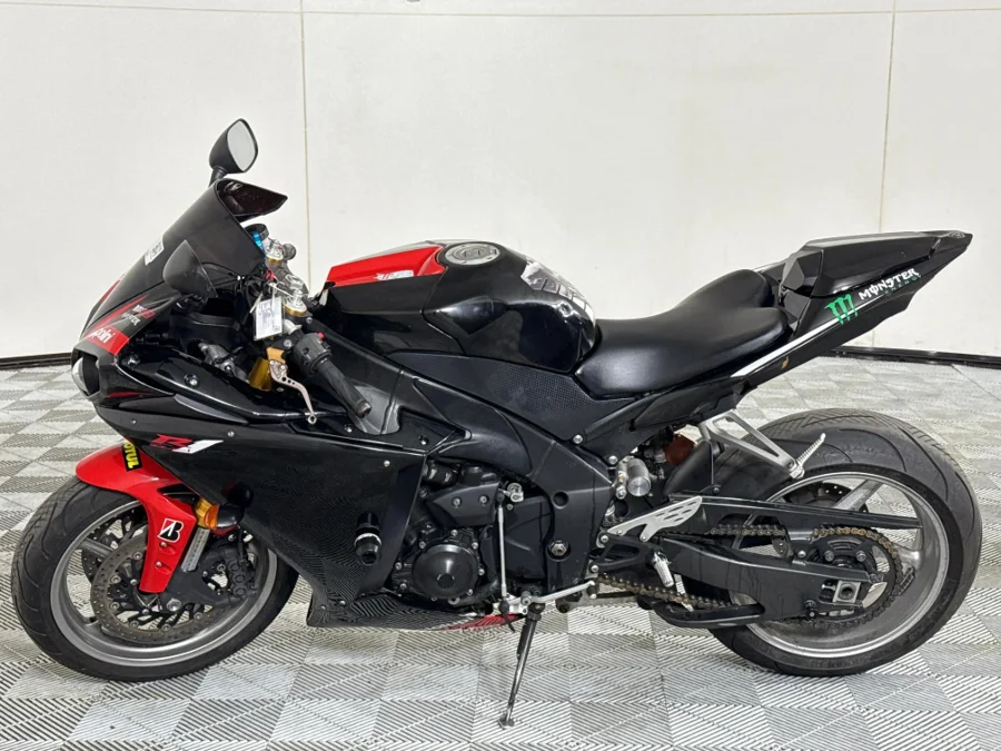 Preloaded Image 35