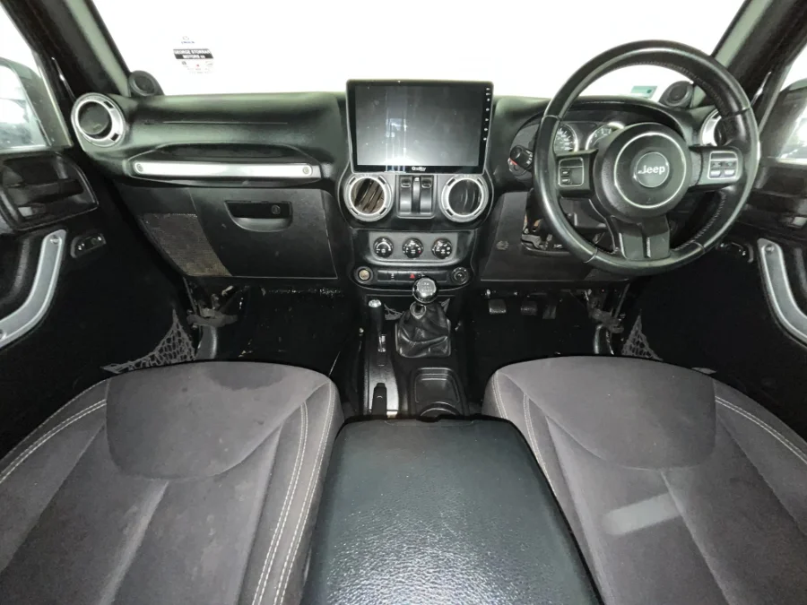 Used 2015 Jeep Wrangler 3.6L Rubicon X - WeBuyCars Silverlakes Used 2015 Jeep Wrangler 3.6L Rubicon X - WeBuyCars Silverlakes