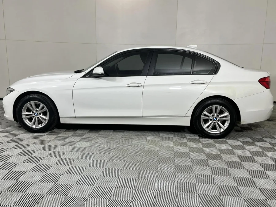 Used 2017 BMW 3 Series 320i sports-auto - WeBuyCars Midstream