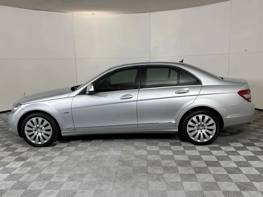 Used 2009 Mercedes-Benz C-Class C220CDI Avantgarde Touchshift - WeBuyCars Midstream