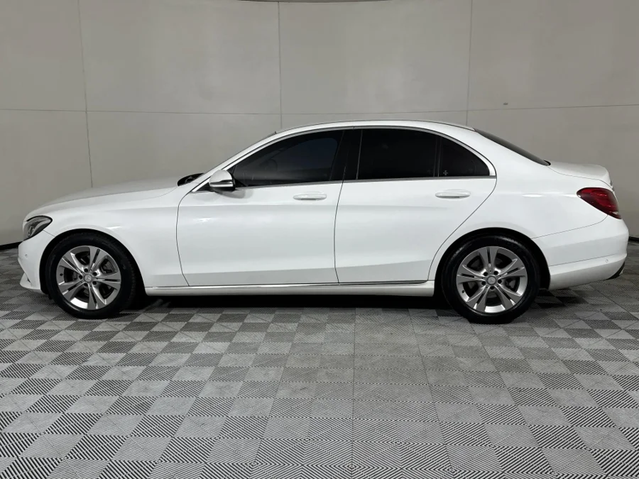 Used 2017 Mercedes-Benz C-Class C220d auto - WeBuyCars Midstream