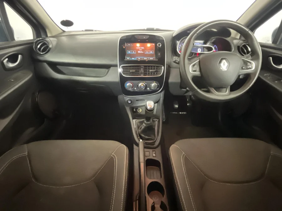Used 2018 Renault Clio 66kW turbo Expression - WeBuyCars Silverlakes Used 2018 Renault Clio 66kW turbo Expression - WeBuyCars Silverlakes
