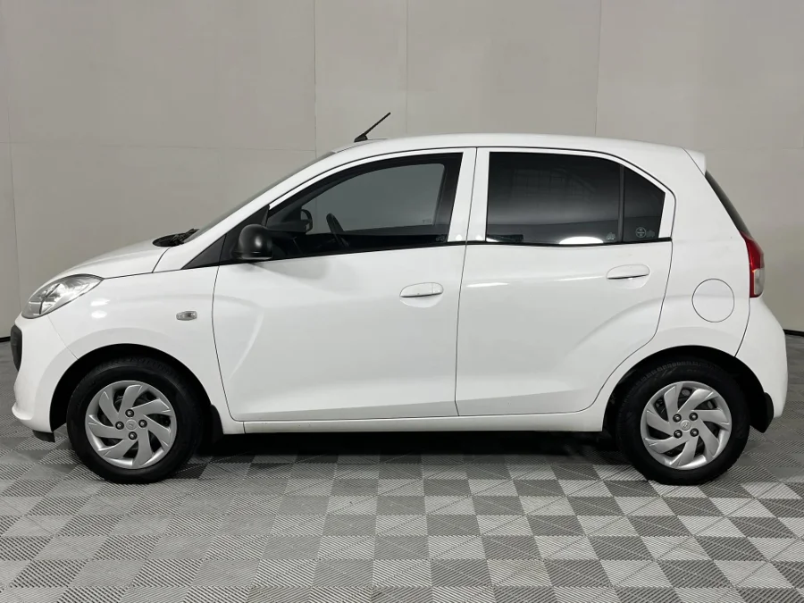 Used 2022 Hyundai Atos 1.1 Fluid Cargo panel van - WeBuyCars Gqeberha