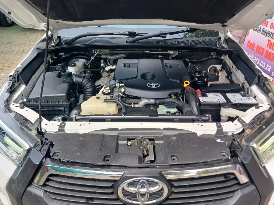 Used 2017 Toyota Hilux 2.4GD-6 double cab 4x4 SRX - Jet Cars Used 2017 Toyota Hilux 2.4GD-6 double cab 4x4 SRX - Jet Cars