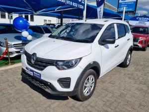 Used 2024 Renault Triber 1.0 Zen manual