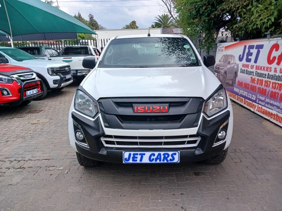 Used 2021 Isuzu KB 250D-Teq double cab Hi-Rider - Jet Cars Used 2021 Isuzu KB 250D-Teq double cab Hi-Rider - Jet Cars