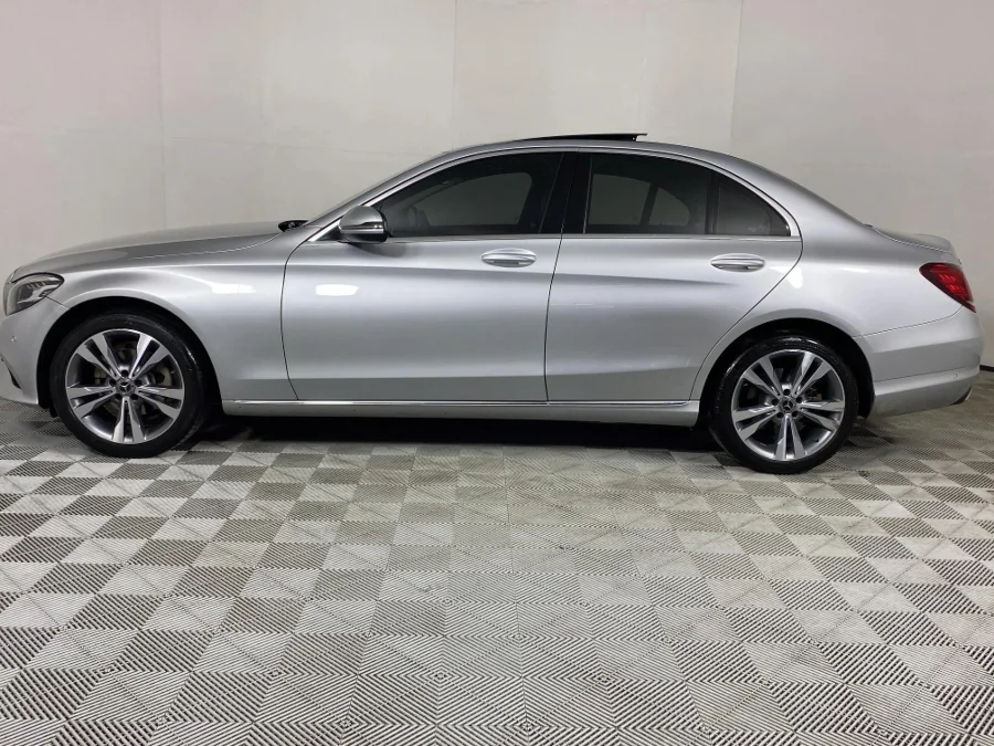 Used 2018 Mercedes-Benz C-Class C180 Avantgarde - WeBuyCars The Dome Used 2018 Mercedes-Benz C-Class C180 Avantgarde - WeBuyCars The Dome