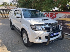 Used 2013 Toyota Hilux 3.0D-4D double cab Raider