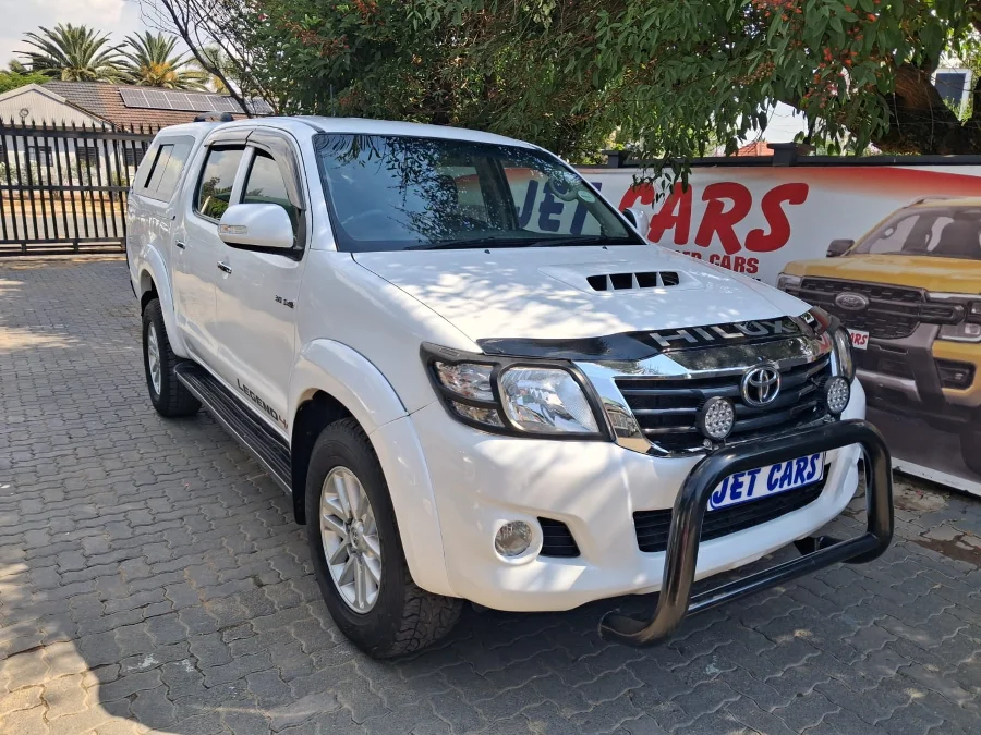 Used 2013 Toyota Hilux 3.0D-4D double cab Raider - Jet Cars