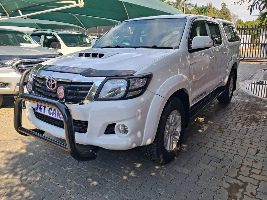 Used 2013 Toyota Hilux 3.0D-4D double cab Raider - Jet Cars