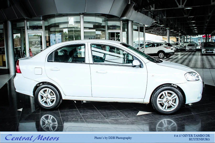 Used 2015 Chevrolet Aveo sedan 1.6 LS - Private Seller Used 2015 Chevrolet Aveo sedan 1.6 LS - Private Seller