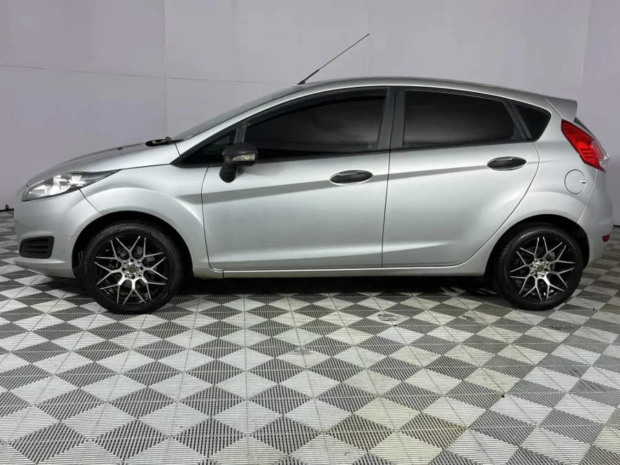 Used 2015 Ford Fiesta 5-door 1.4 Ambiente - WeBuyCars Brackenfell Cape Town Used 2015 Ford Fiesta 5-door 1.4 Ambiente - WeBuyCars Brackenfell Cape Town