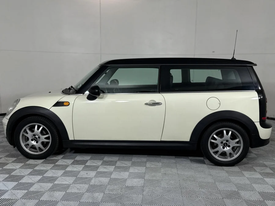 Used 2009 MINI Clubman Cooper Clubman steptronic - WeBuyCars Midstream Used 2009 MINI Clubman Cooper Clubman steptronic - WeBuyCars Midstream