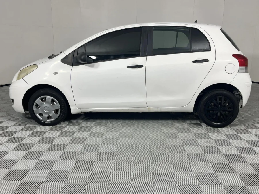 Used 2011 Toyota Yaris sedan Zen3 - WeBuyCars Gqeberha Used 2011 Toyota Yaris sedan Zen3 - WeBuyCars Gqeberha
