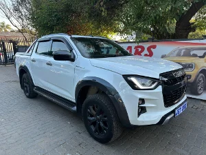 Used 2024 Isuzu D-Max 3.0TD double cab V-Cross