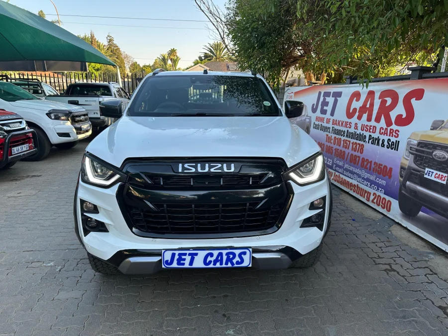 Used 2024 Isuzu D-Max 3.0TD double cab V-Cross - Jet Cars Used 2024 Isuzu D-Max 3.0TD double cab V-Cross - Jet Cars