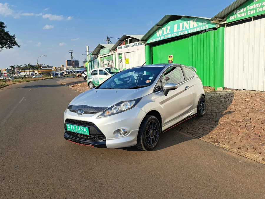 Used 2013 Ford Fiesta 3-door 1.6 Titanium - Wiz Link Used 2013 Ford Fiesta 3-door 1.6 Titanium - Wiz Link