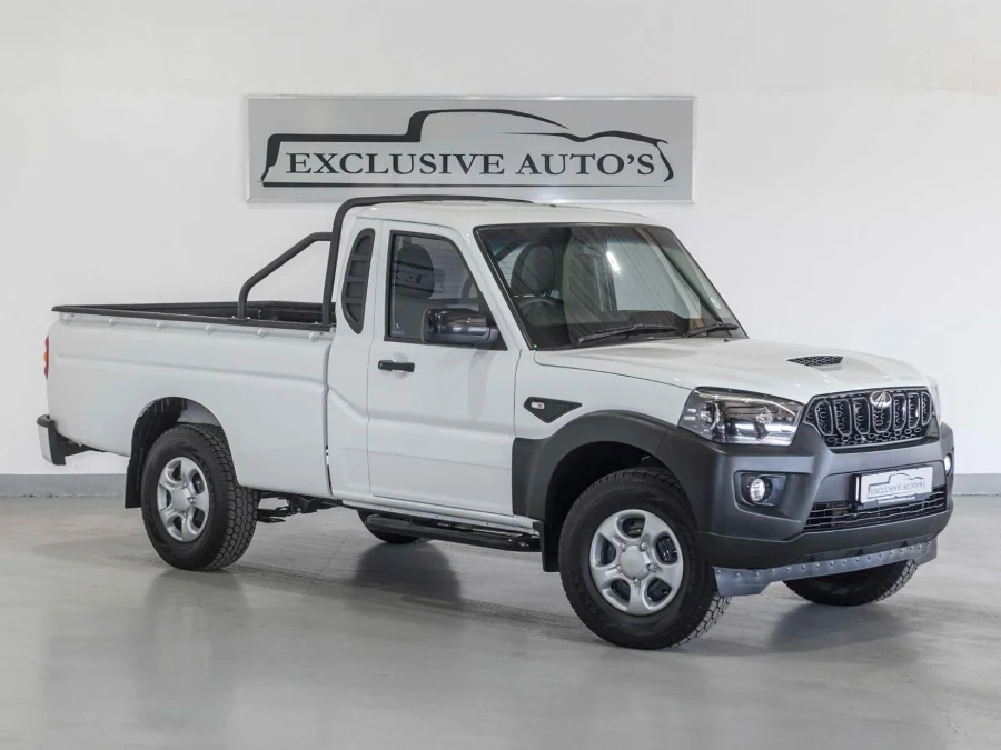 Used 2024 Mahindra Pik Up 2.2CRDe single cab S4 - Exclusive Auto