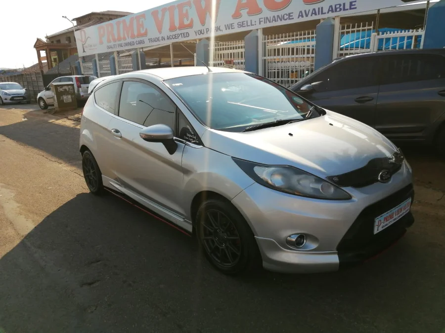 Used 2013 Ford Fiesta 1.6i 3-door Trend - Prime View Auto Used 2013 Ford Fiesta 1.6i 3-door Trend - Prime View Auto