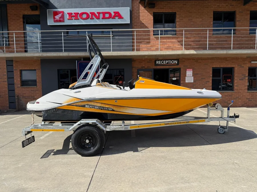 Used 2017 Seadoo Scarab - UB Leisure