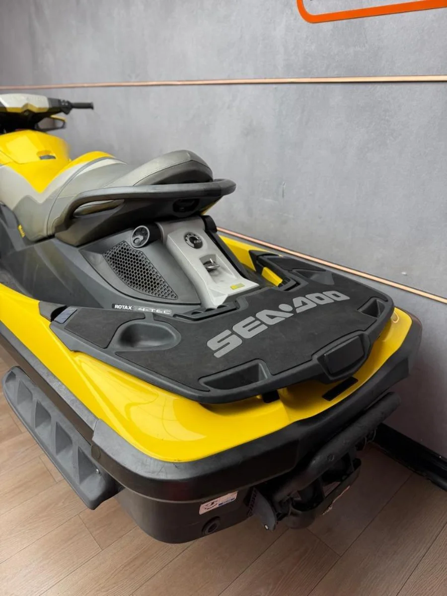 Used 2010 Seadoo RXT 260 IS - UB Leisure Used 2010 Seadoo RXT 260 IS - UB Leisure