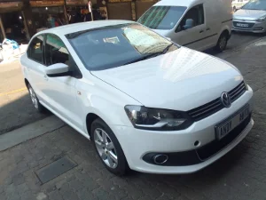Used 2015 Volkswagen Polo sedan 1.6 Trendline