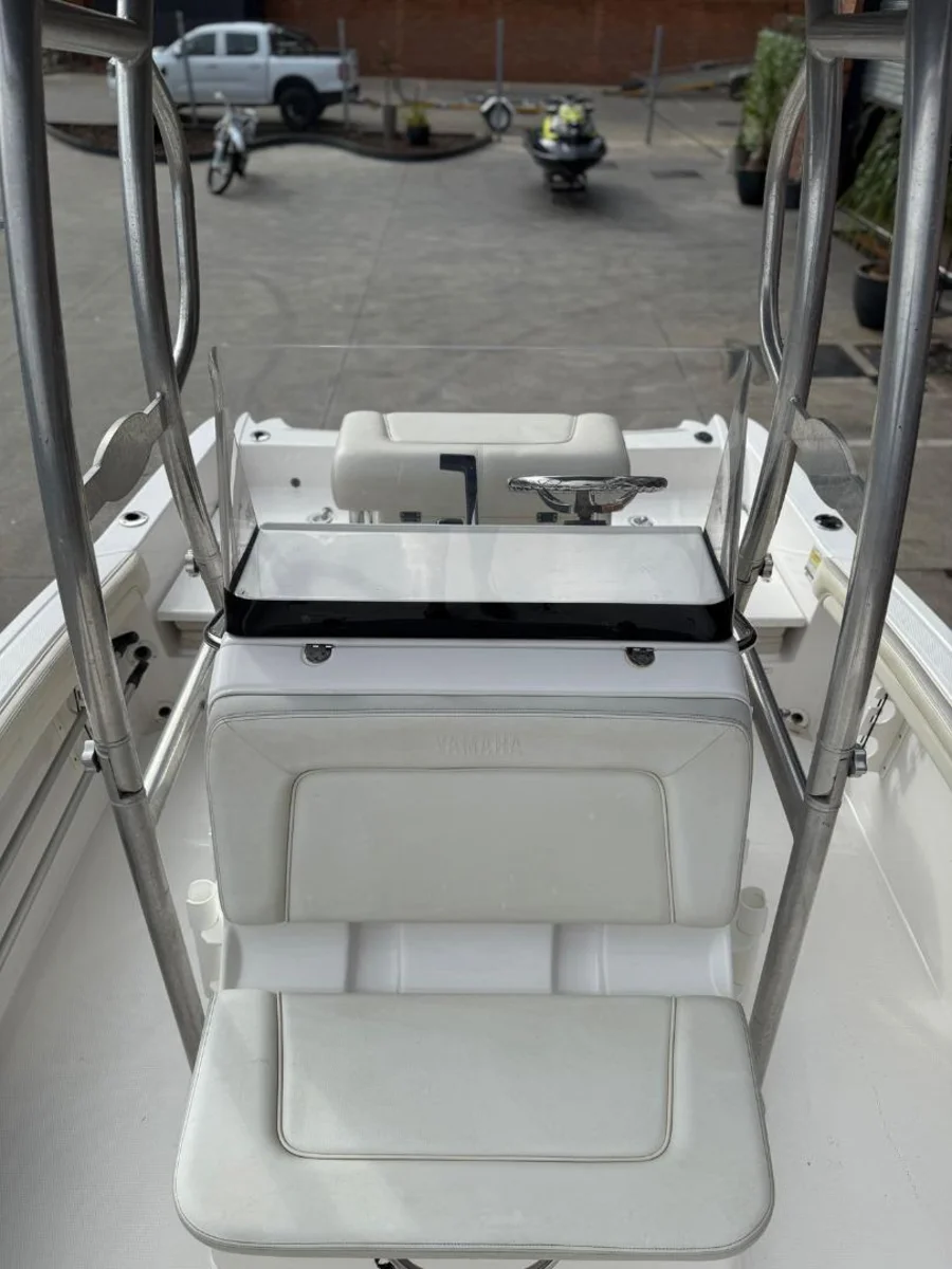 Used 2016 Yamaha FSH 190 Deluxe Centre Console Boat with 180hp Jet Motor - UB Leisure Used 2016 Yamaha FSH 190 Deluxe Centre Console Boat with 180hp Jet Motor - UB Leisure