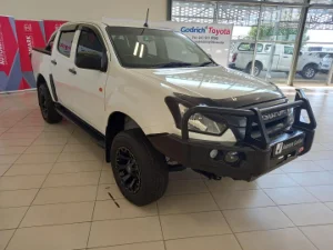 Used 2020 Isuzu D-Max 250 double cab LE