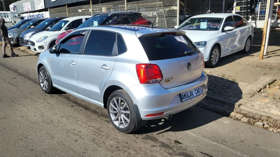 Used 2021 Volkswagen Polo Vivo hatch 1.6 Comfortline auto - Amulak Cars