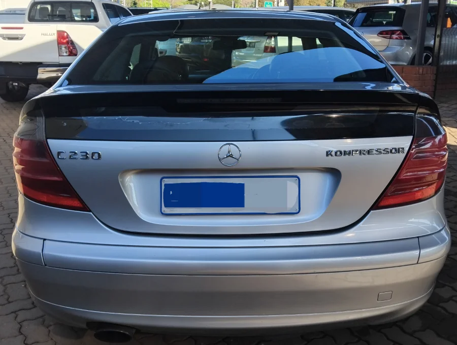 Used 2002 Mercedes-Benz C-Class C230 Kompressor Sports Coupé Evolution - A N N Motors Used 2002 Mercedes-Benz C-Class C230 Kompressor Sports Coupé Evolution - A N N Motors