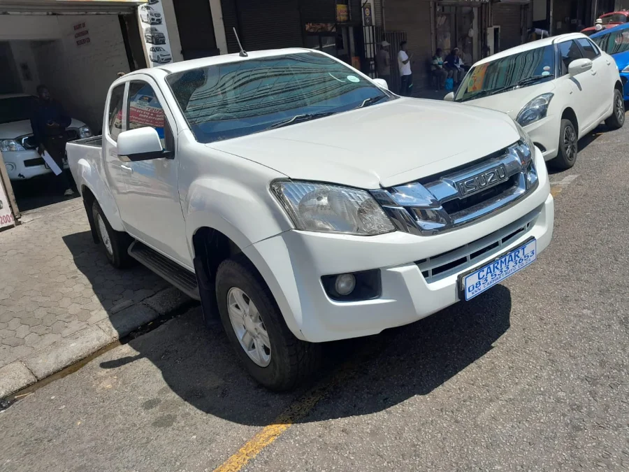 Used 2016 Isuzu KB 250D-Teq Extended cab LE - Carmart Auto Dealer Used 2016 Isuzu KB 250D-Teq Extended cab LE - Carmart Auto Dealer