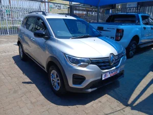 Used 2022 Renault Triber 1.0 Dynamique