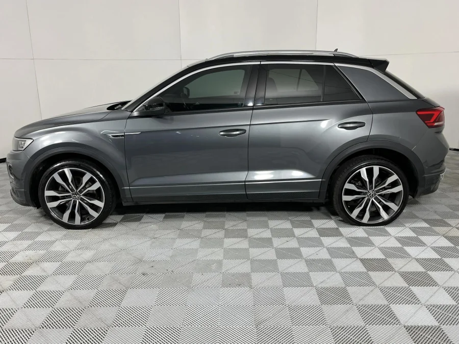 Used 2021 Volkswagen T-Roc 2.0TSI 140kW 4Motion R-Line - WeBuycars East London Used 2021 Volkswagen T-Roc 2.0TSI 140kW 4Motion R-Line - WeBuycars East London