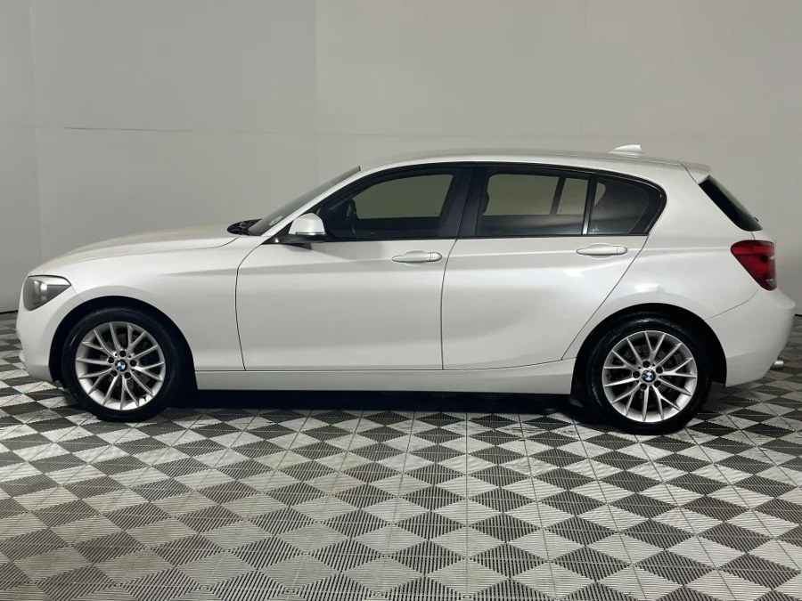 Used 2014 BMW 1 Series 118i 5-door Sport auto - WeBuyCars Germiston Used 2014 BMW 1 Series 118i 5-door Sport auto - WeBuyCars Germiston