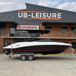 New 2026 Odyssey 720 Boat with 6.2L Mercruiser 350hp V8 Inboard Motor