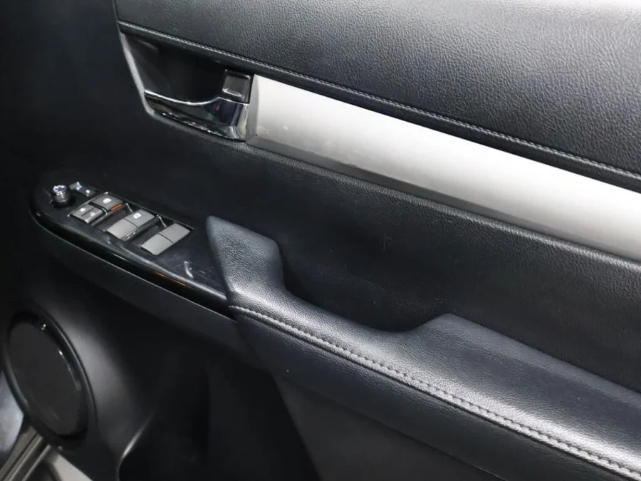 Used 2022 Toyota Hilux 2.8GD-6 double cab 4x4 Raider auto - ICar Gezina Used 2022 Toyota Hilux 2.8GD-6 double cab 4x4 Raider auto - ICar Gezina