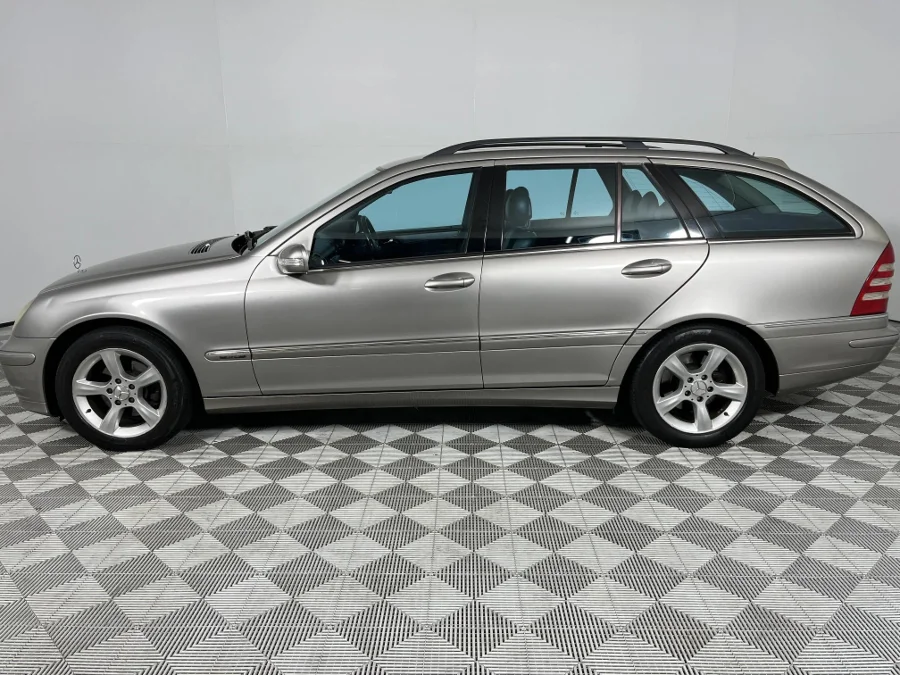 Used 2005 Mercedes-Benz C-Class C200 Kompressor estate Avantgarde - WeBuyCars Richmond Used 2005 Mercedes-Benz C-Class C200 Kompressor estate Avantgarde - WeBuyCars Richmond