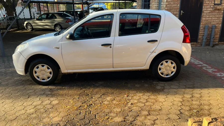 Used 2012 Renault Sandero 1.4 Ambiance - Reddys Auto Used 2012 Renault Sandero 1.4 Ambiance - Reddys Auto