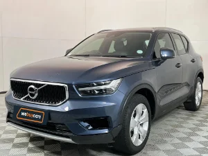 Used 2022 Volvo XC40 T3 Inscription Used 2022 Volvo XC40 T3 Inscription