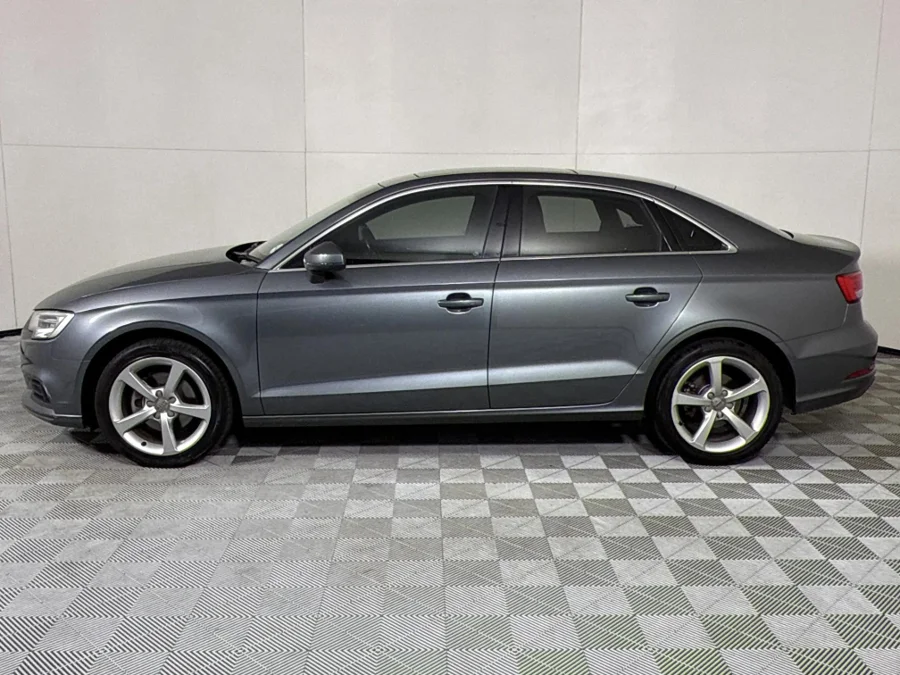 Used 2018 Audi A3 sedan 35TFSI Black Edition - WeBuyCars JHB South Used 2018 Audi A3 sedan 35TFSI Black Edition - WeBuyCars JHB South