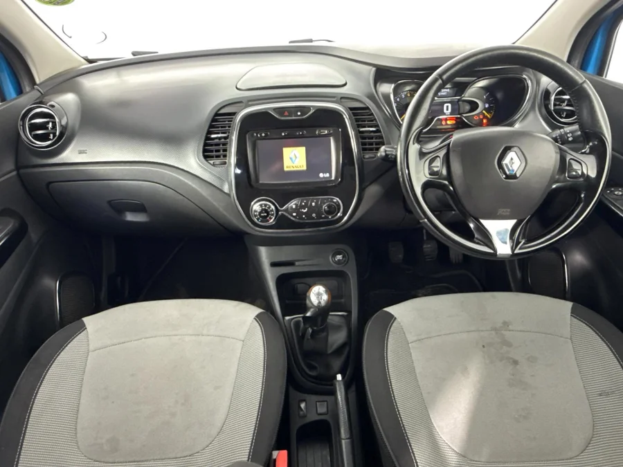 Used 2015 Renault Captur 66kW turbo Dynamique - WeBuyCars Vereeniging Used 2015 Renault Captur 66kW turbo Dynamique - WeBuyCars Vereeniging