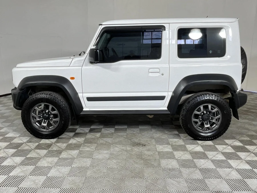 Used 2021 Suzuki Jimny 1.5 GLX AllGrip 3-door auto - WeBuyCars George Used 2021 Suzuki Jimny 1.5 GLX AllGrip 3-door auto - WeBuyCars George