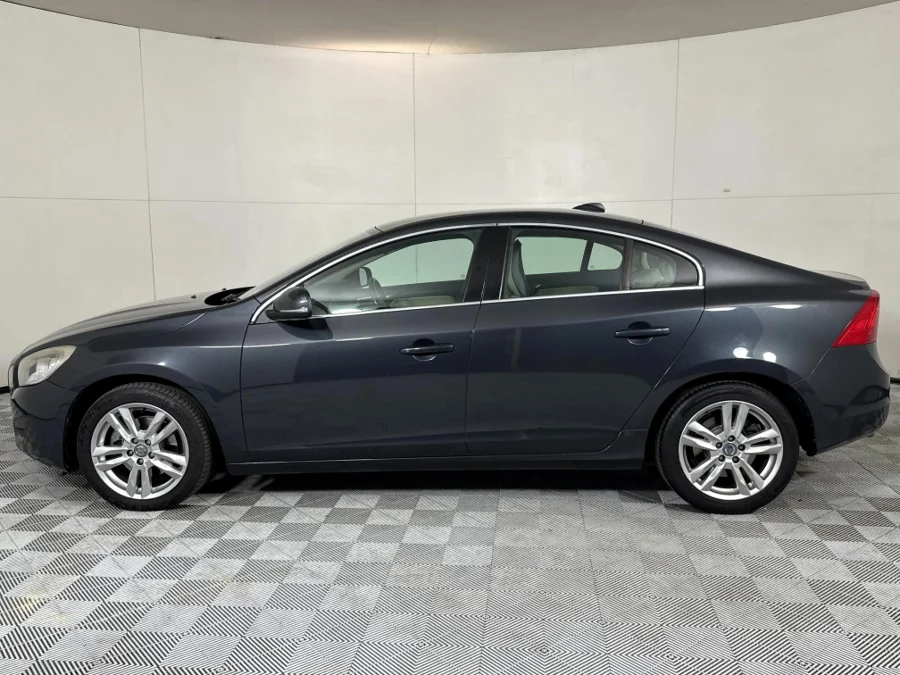 Used 2011 Volvo S60 D5 - WeBuyCars Midstream Used 2011 Volvo S60 D5 - WeBuyCars Midstream