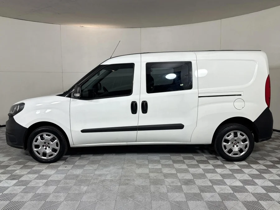 Used 2022 Fiat Doblo Cargo Maxi 1.3 Multijet panel van crew cab SX - WeBuyCars Midstream