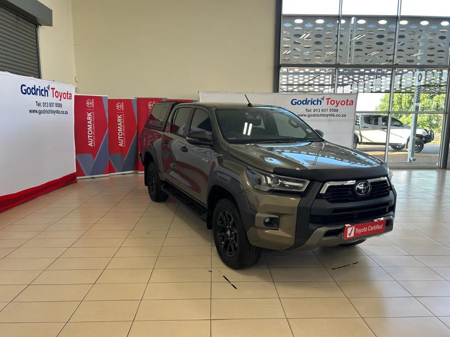 Used 2024 Toyota Hilux 2.8GD-6 double cab 4x4 Legend auto - Godrich Toyota Used 2024 Toyota Hilux 2.8GD-6 double cab 4x4 Legend auto - Godrich Toyota