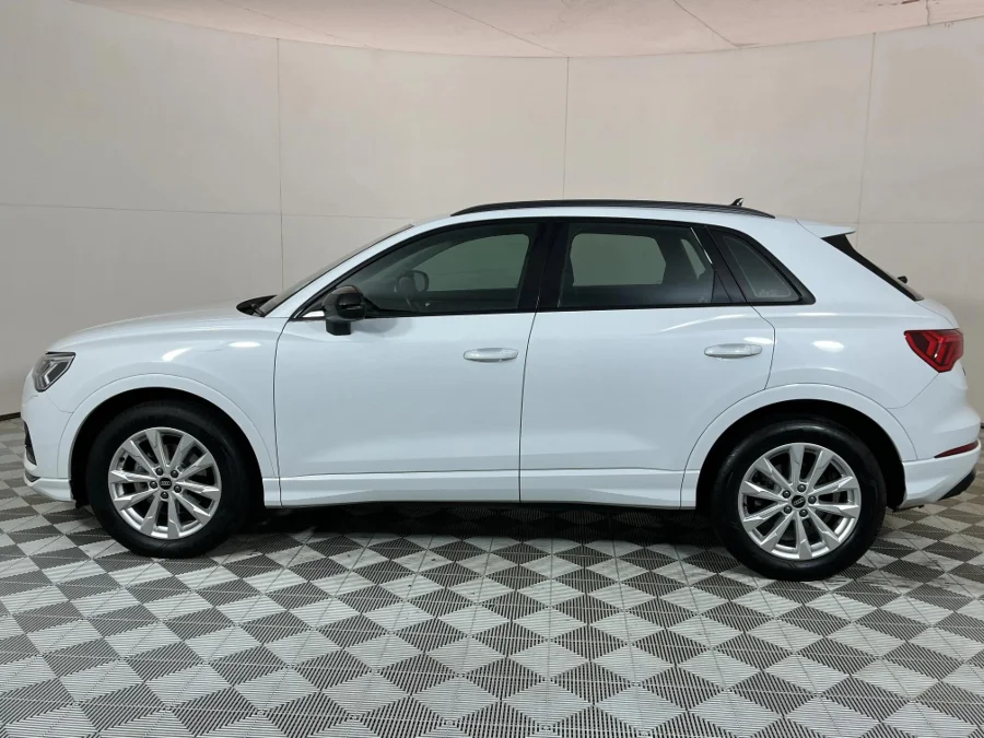 Used 2022 Audi Q3 35TFSI Advanced - WeBuyCars JHB South Used 2022 Audi Q3 35TFSI Advanced - WeBuyCars JHB South